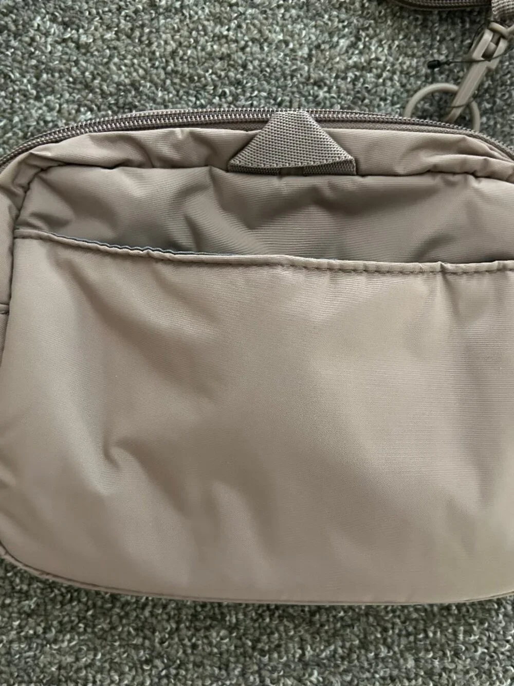 adidas "Originals" Puffer and Pouch Crossbody Bag - Picture 2 of 3